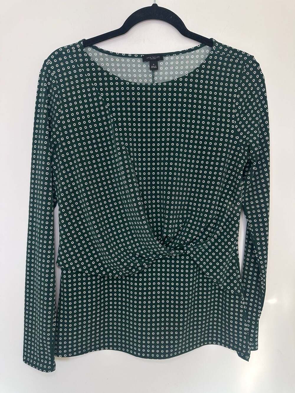 Ann Taylor Factory Twist Front Long Sleeve Top Size M Green Geo